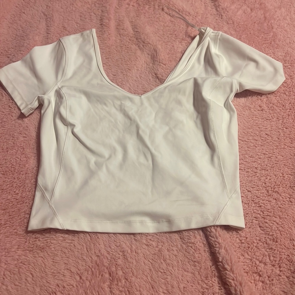 align tee